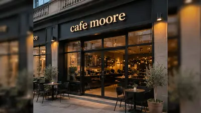 Conceptions de Cafés et Restaurants — assises capitonnées, suspensions