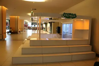 Erengül Çiçekçilik — mall kiosk — crown signage above the unit, backlit sign (both in the workshop and on site)