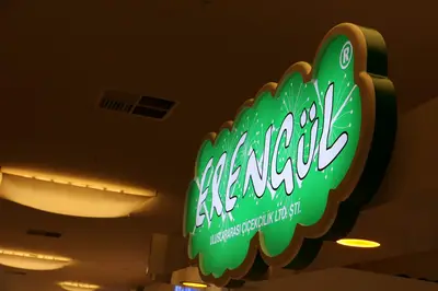 Erengül Çiçekçilik — mall kiosk — tempered glass display cases, backlit sign (both in the workshop and on site)