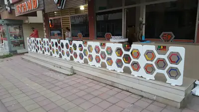 LEDWALK — ABD — boyalı MDF, sarı (üretim)