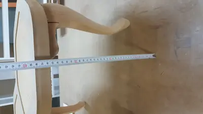 LEDWALK — ABD — tezgâh altı depolama, siyah (yerine kurulmuş hâli)