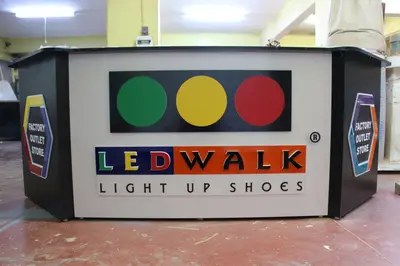 LEDWALK — ABD — tepe tabela tacı, mor (üretim)