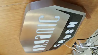Organic Crush — États-Unis — toiture en pente, orange (emballage pour expédition)