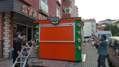 Organic Crush — États-Unis — MDF peint, vert (emballage pour expédition)