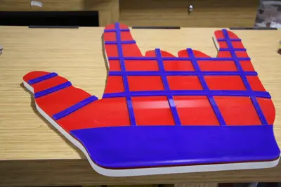 Fidget Spinner & Wax Hand — États-Unis — graphismes vinyle imprimés, violet (fabrication)